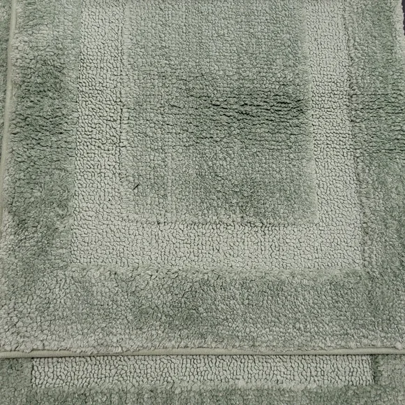 15pc Shower Curtain & Bathroom Accessory Set, Green & White - Picture 6 of 13